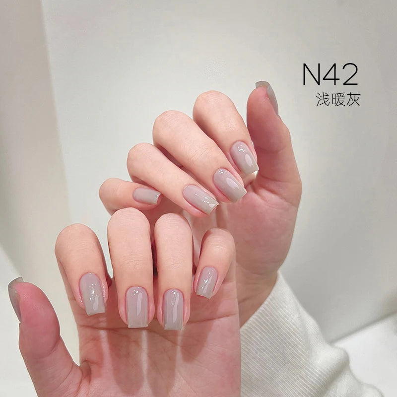 MODING N42 Light Warm Gray manicure display