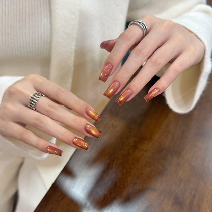 Amber Stream Cat Eye gel shade 09 on nails