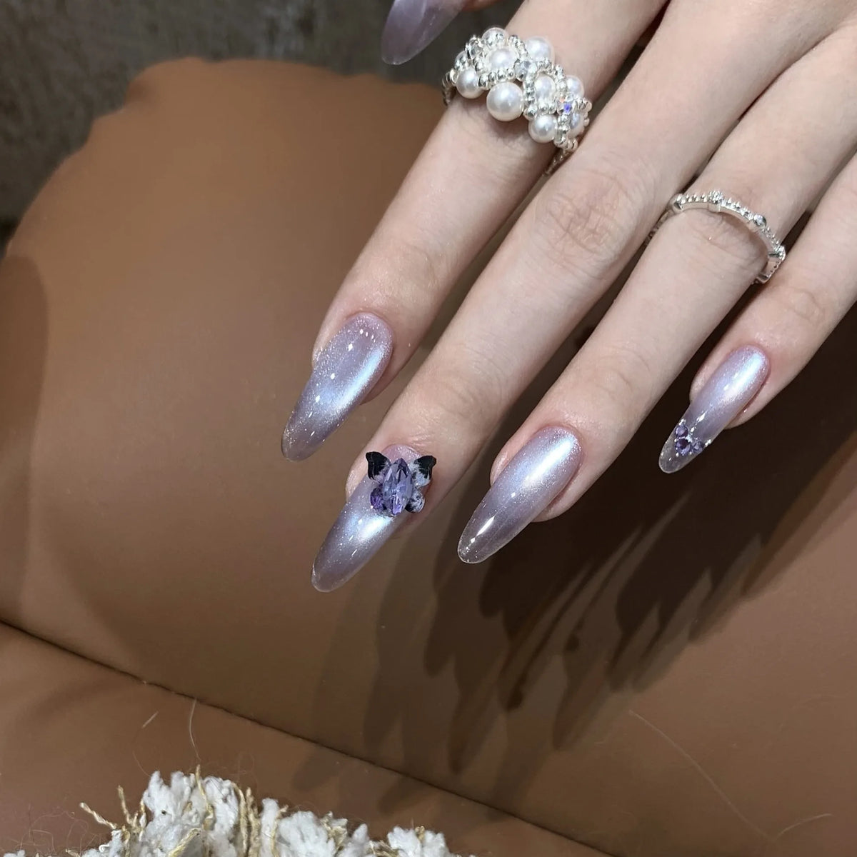 Cute Pet Cat Eye gel shade 09 on nails