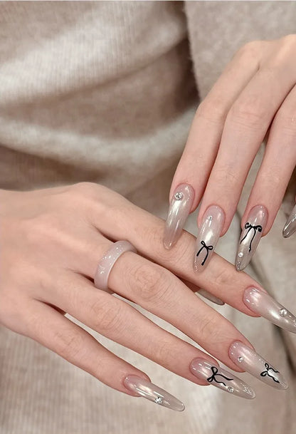 Dewy Cat Eye gel shade 05 on nails