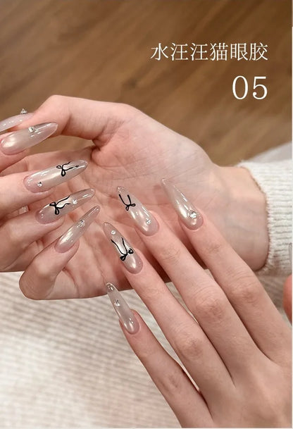 Dewy Cat Eye gel shade 05 on nails
