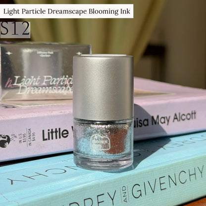 Light Particle Dreamscape glitter blooming ink, shade S12