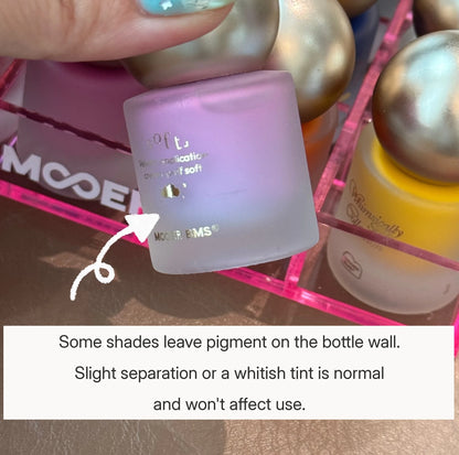 Note: pigment on the bottle wall or slight separation is normal