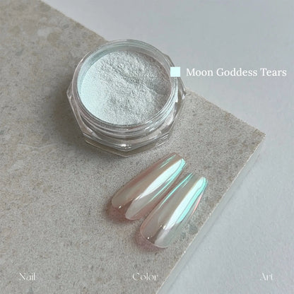 YHH Moonlight Silk Powder in Moon Goddess Tears: jar and swatch tips