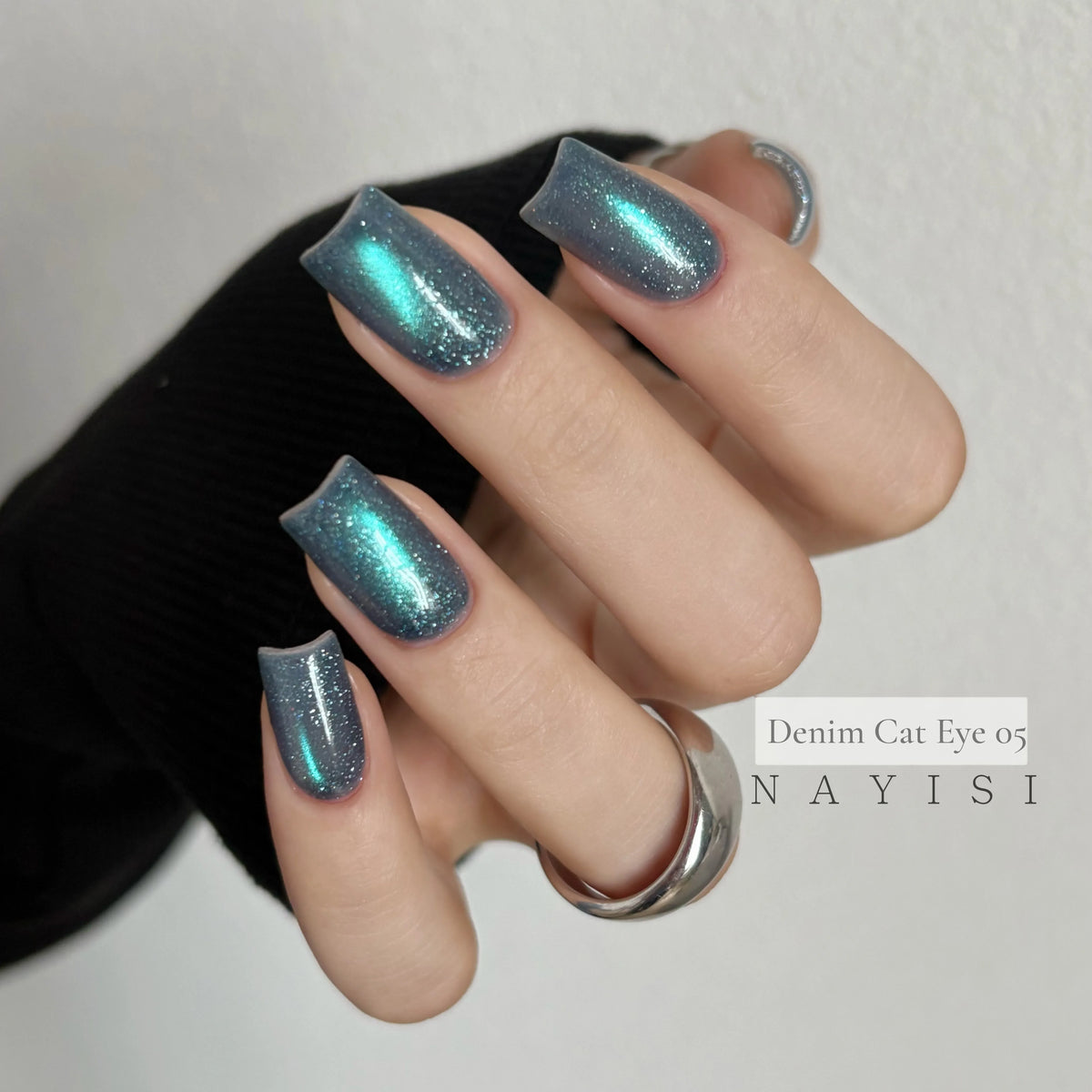 Denim Cat Eye 05, teal cat eye, on nails