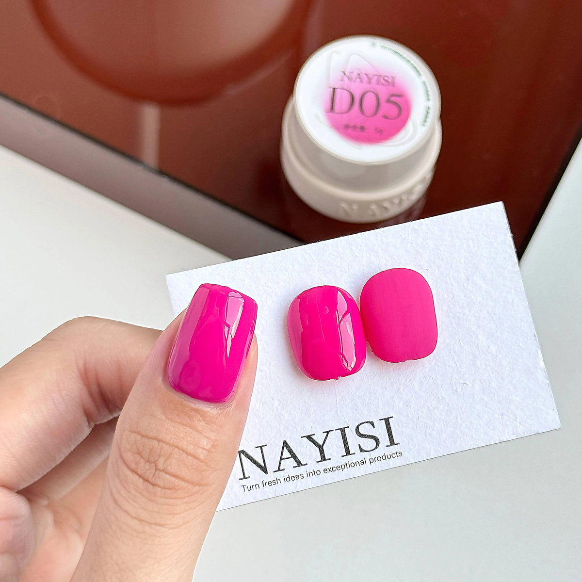 NAYISI Texas Paris shade D05 color gel