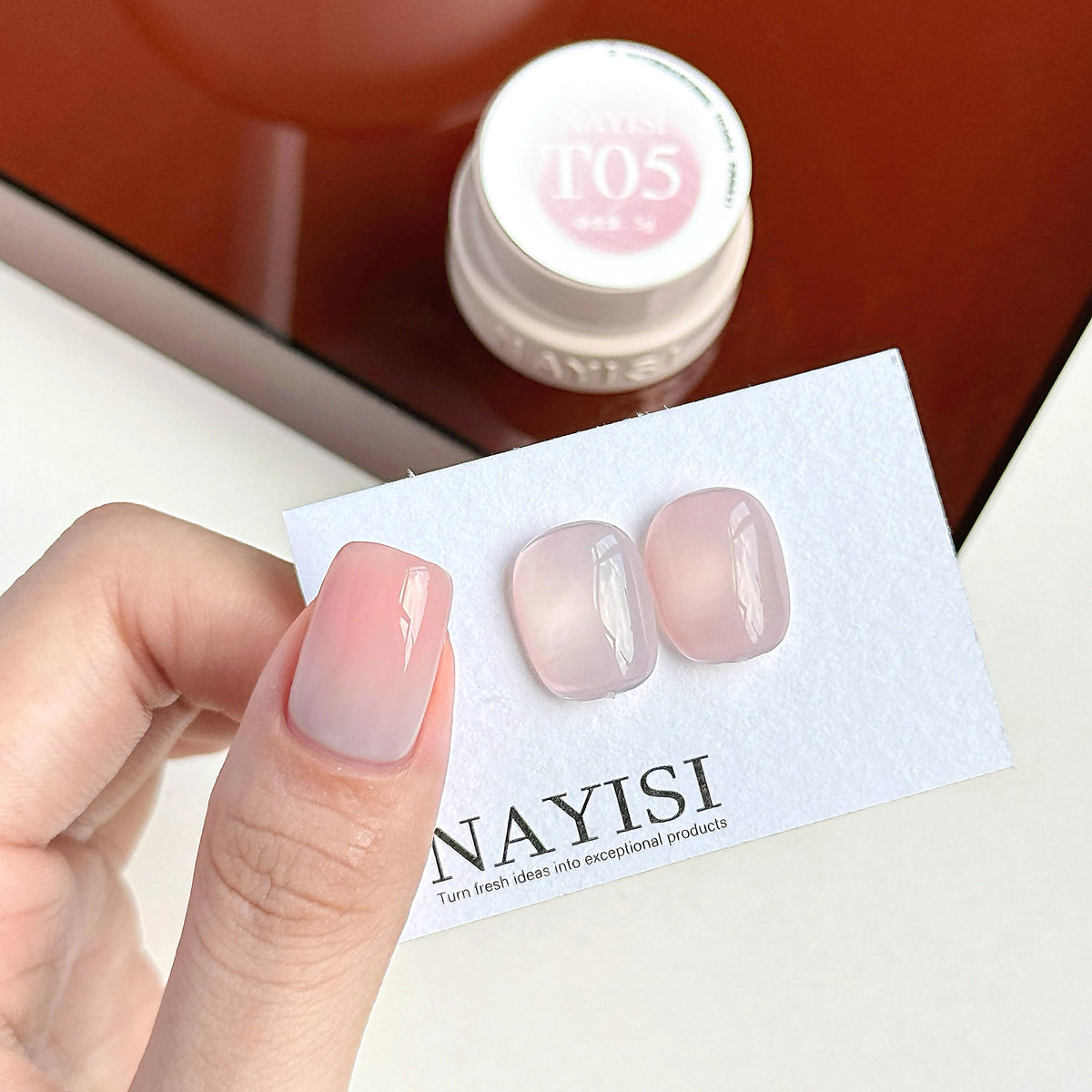NAYISI Texas Paris shade T05 color gel