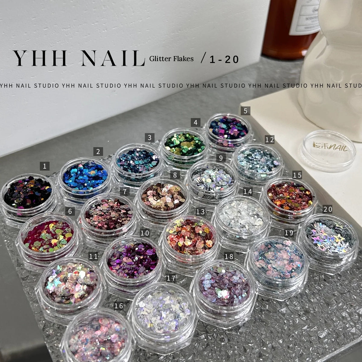 YHH chameleon glitter jars No. 1–20 with numbered lids