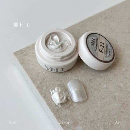 YHH fairy powder sculpting paste F11 Pearl White jar with swatch nails